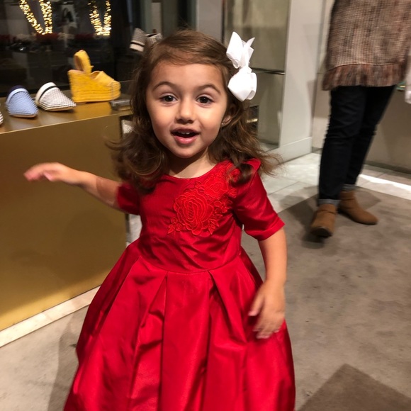 Meet your Posher, Christina - Picture 1 of 1